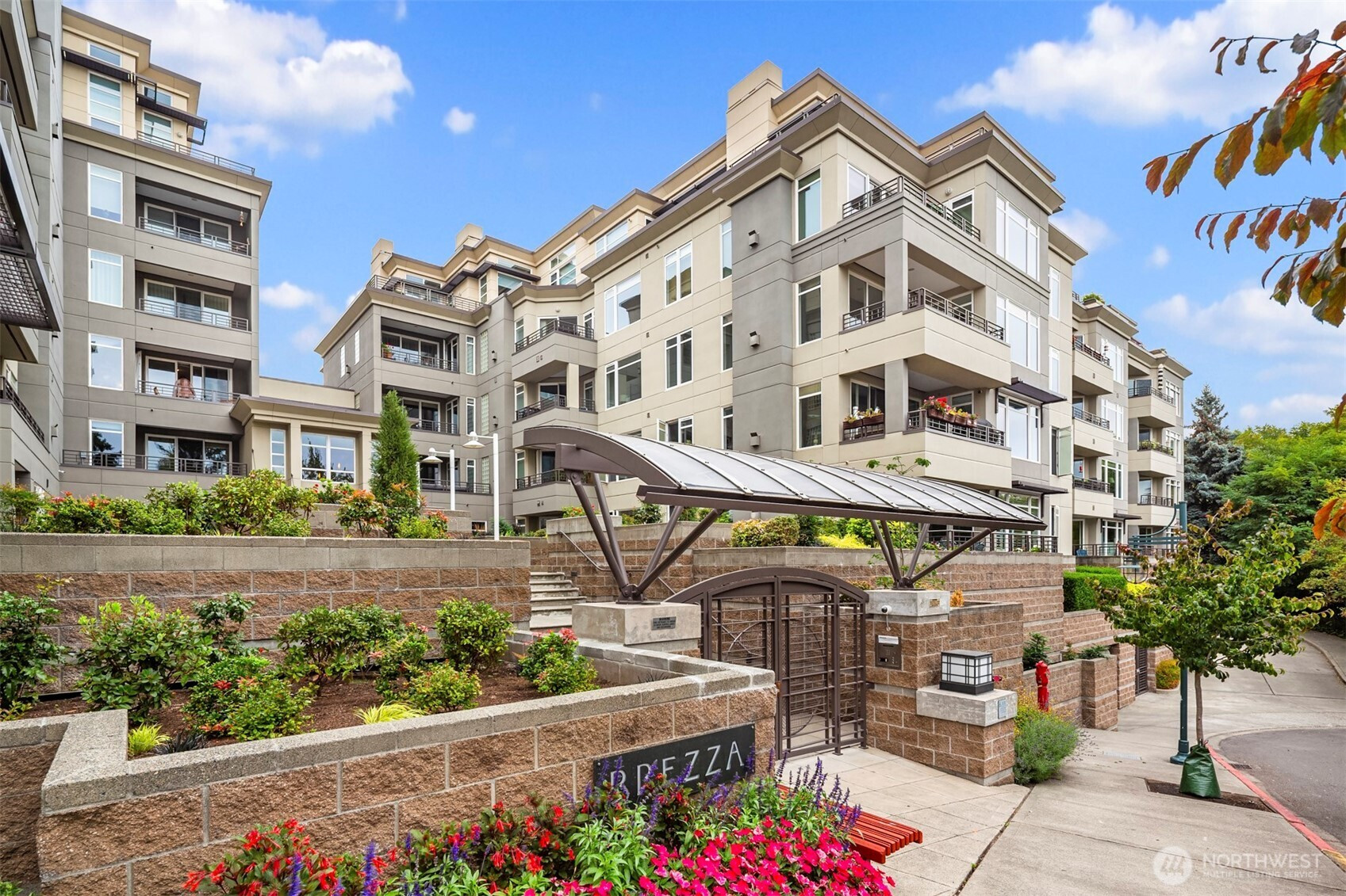 225 4th Avenue, Kirkland, WA 98033