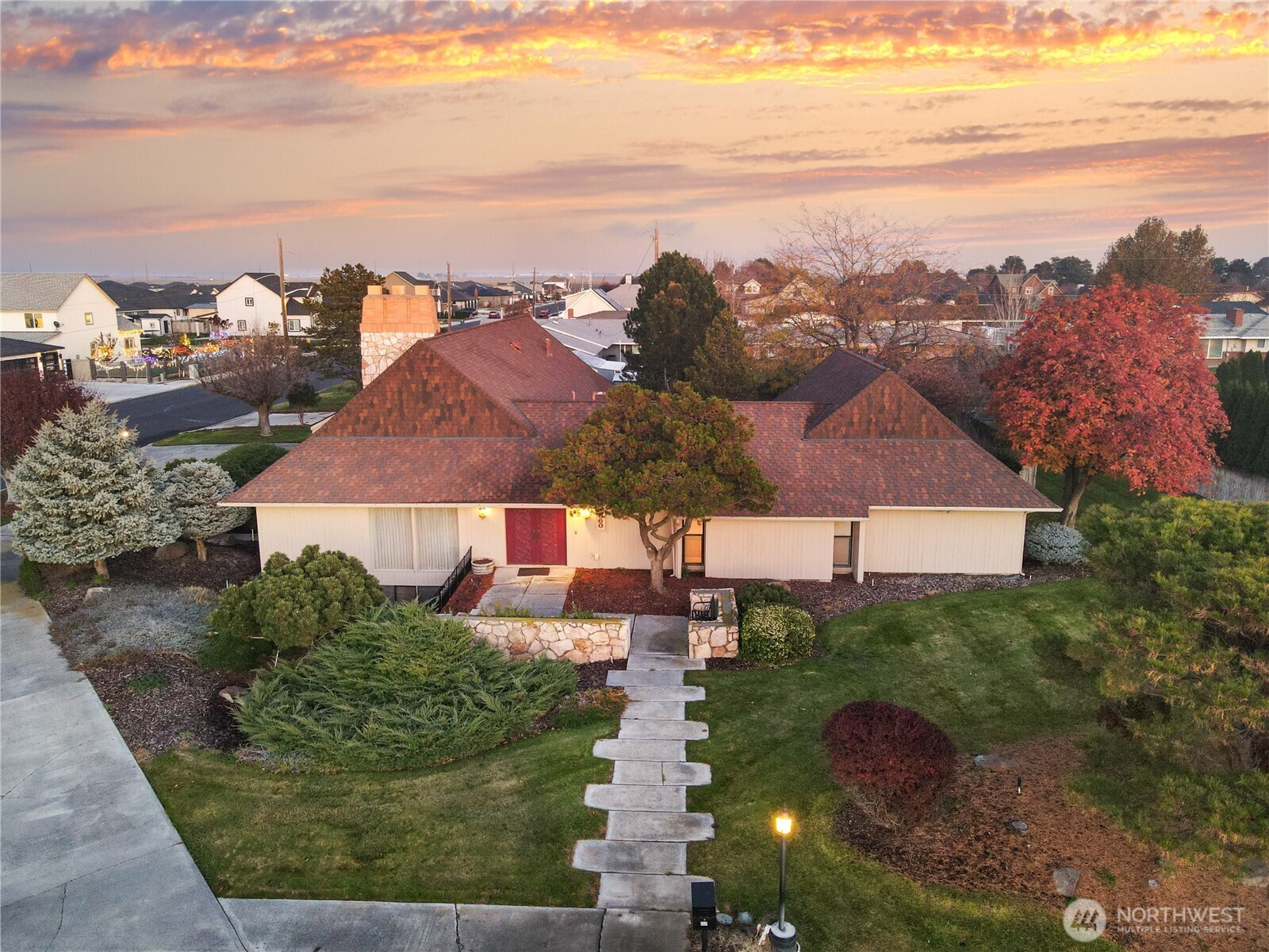 660 N 10th Avenue, Othello, WA 99344