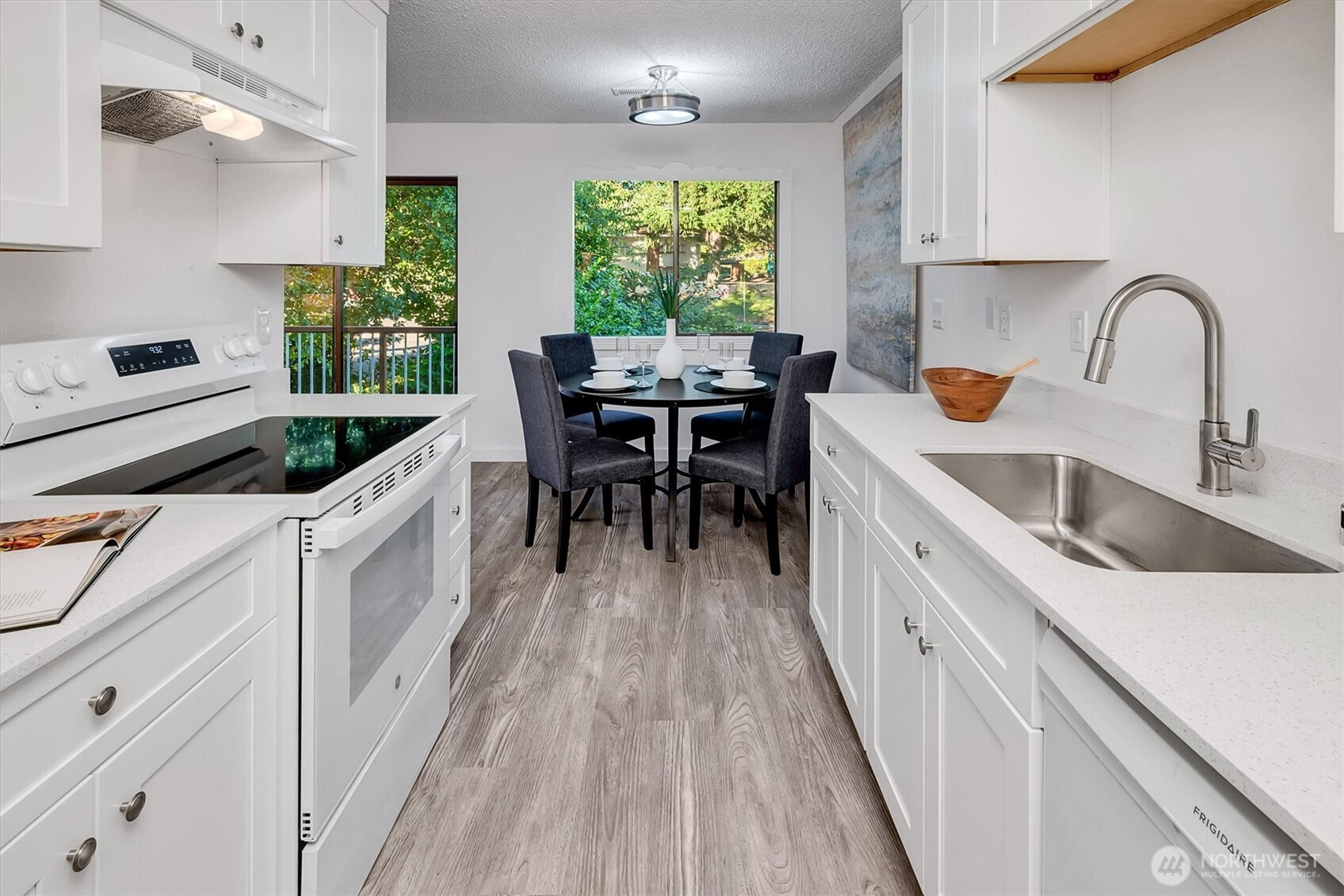 14132 74th Place NE, Kirkland, WA 98034