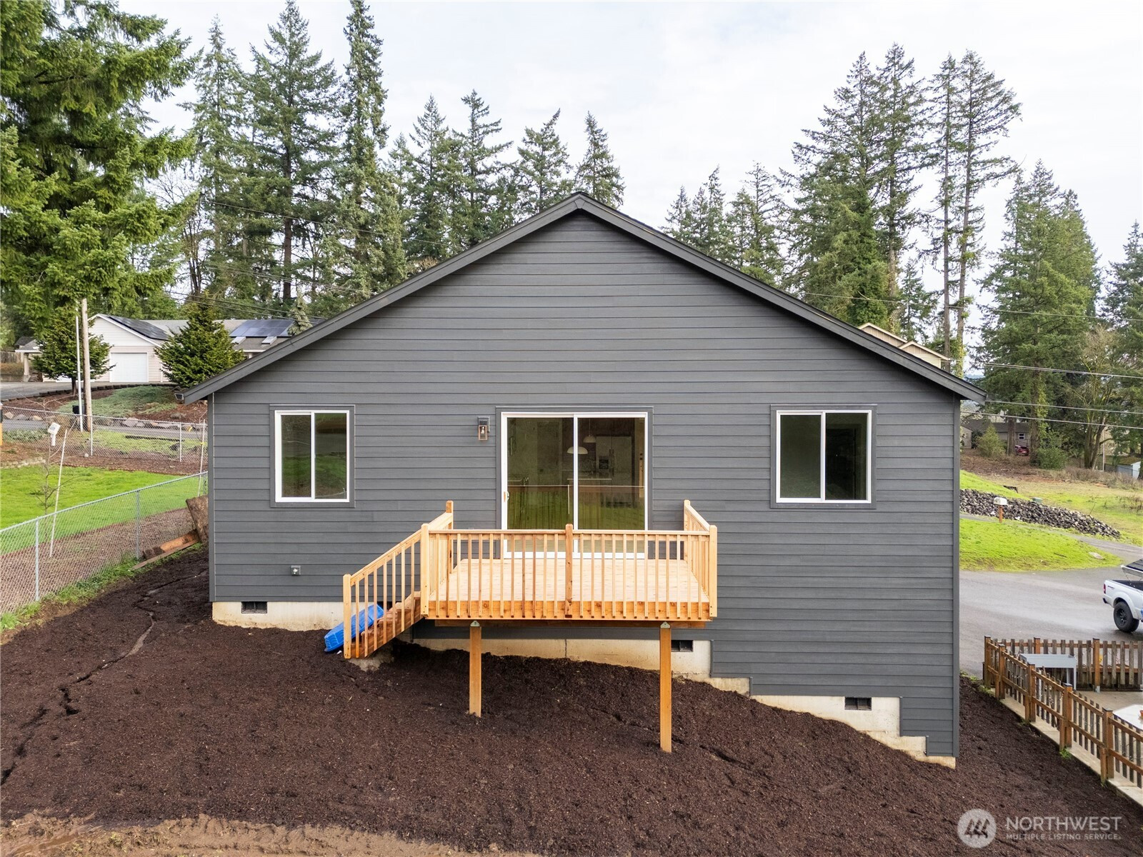 2333 W Castleman Street, Longview, WA 98632