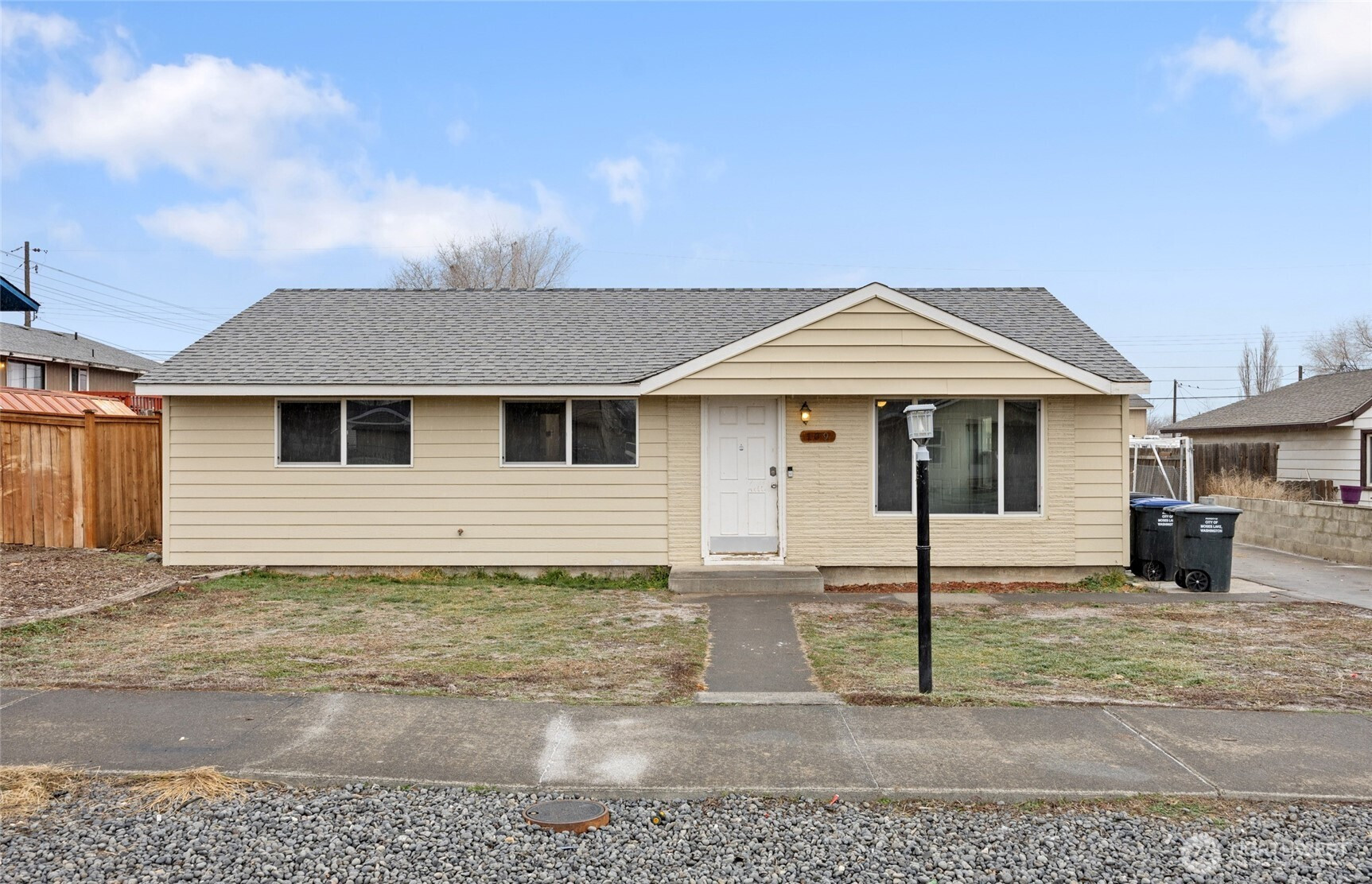 709 S Michael Street, Moses Lake, WA 98837