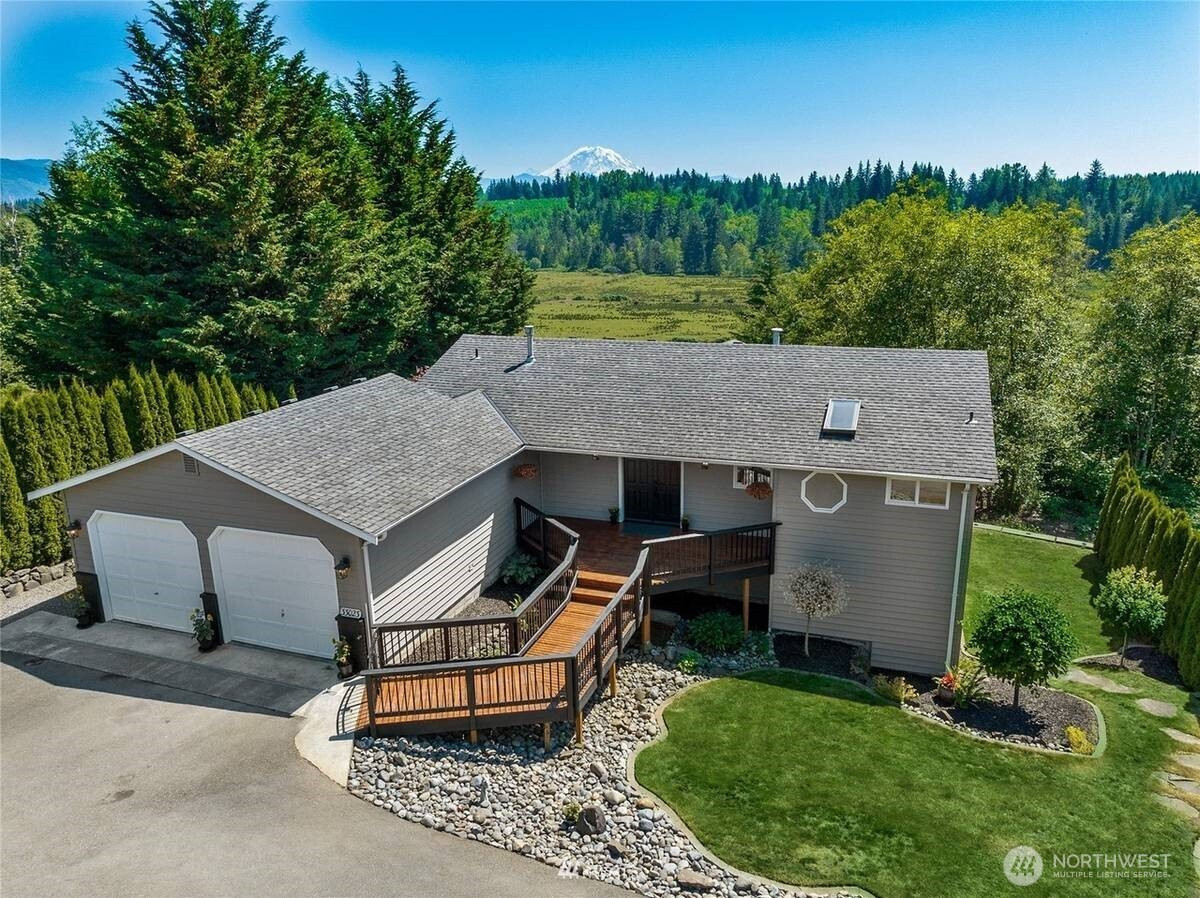 33023 Pacific Place, Black Diamond, WA 98010