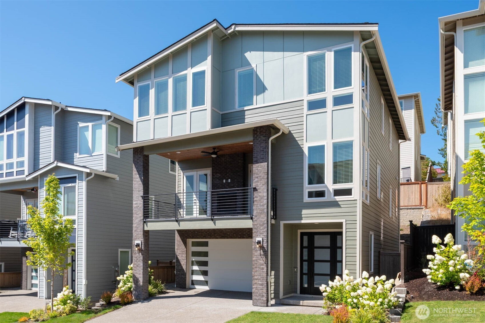 7573 S 130th Place, Seattle, WA 98178