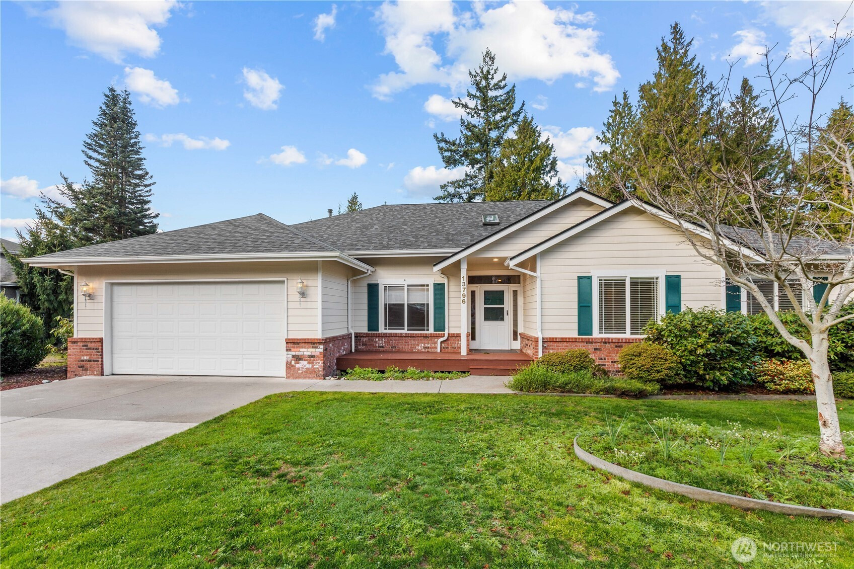 13796 Seaview Way, Anacortes, WA 98221