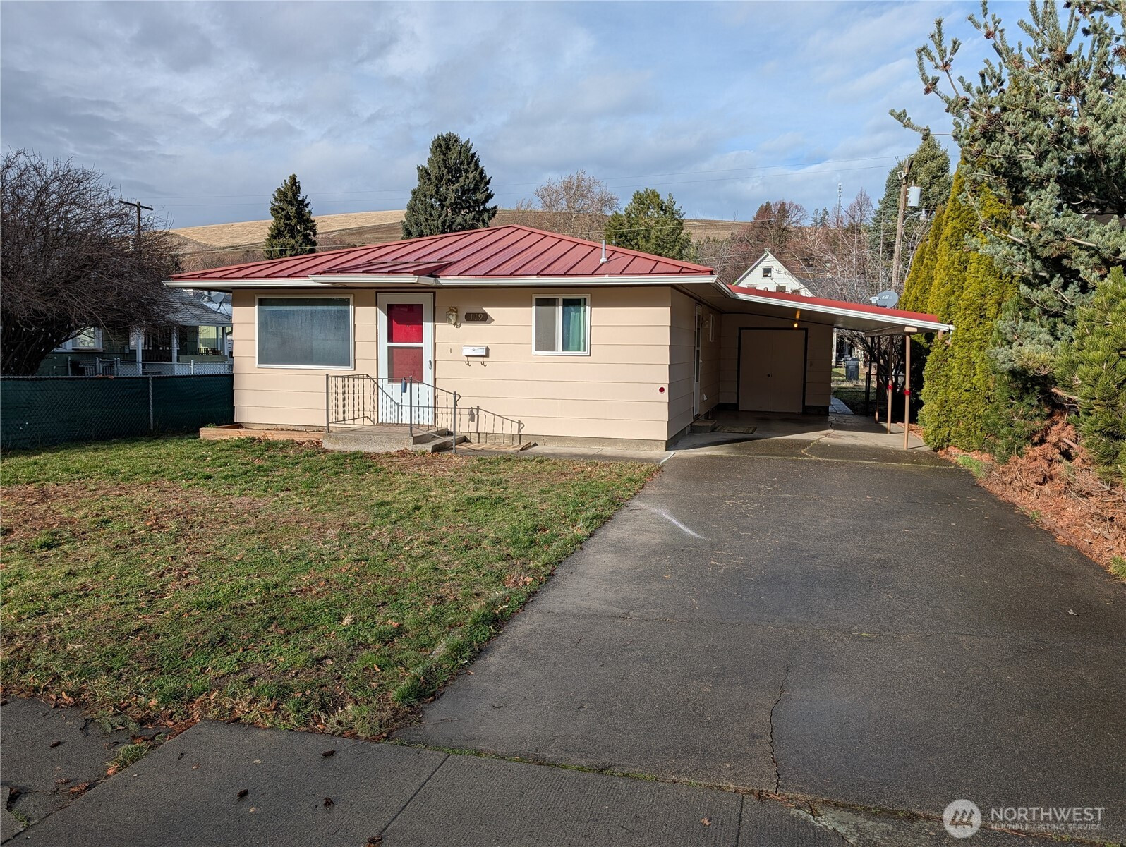 119 E Richmond Avenue, Dayton, WA 99328