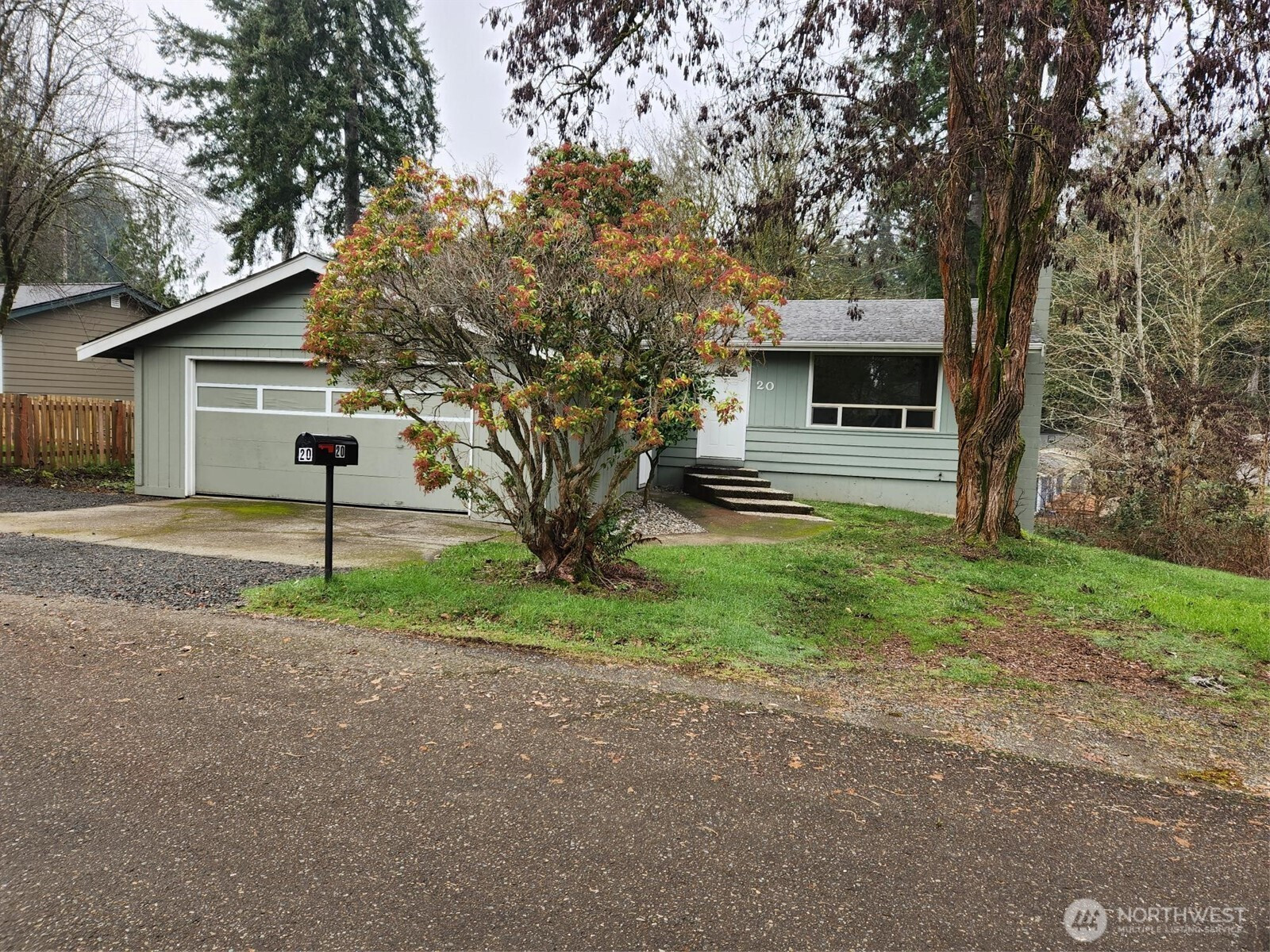 20 SE Holly Place, Shelton, WA 98584