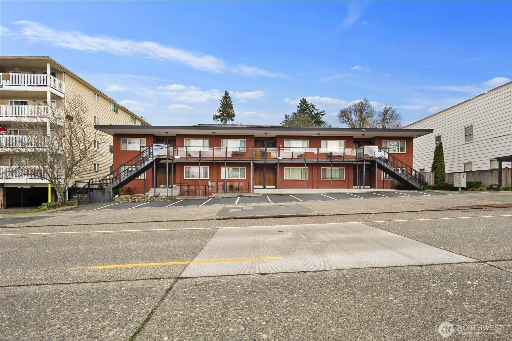 7106 California Avenue SW, Seattle, WA 98136