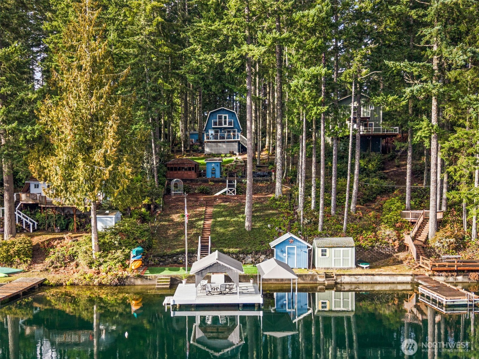 2800 E Phillips Lake Loop Road, Shelton, WA 98584