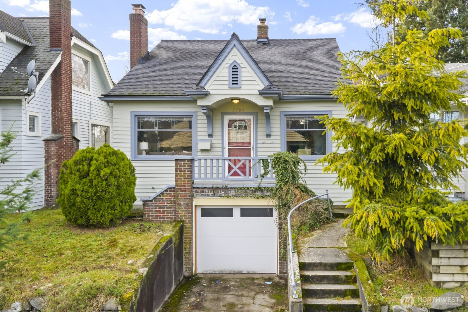 7705 3rd Avenue NW, Seattle, WA 98117