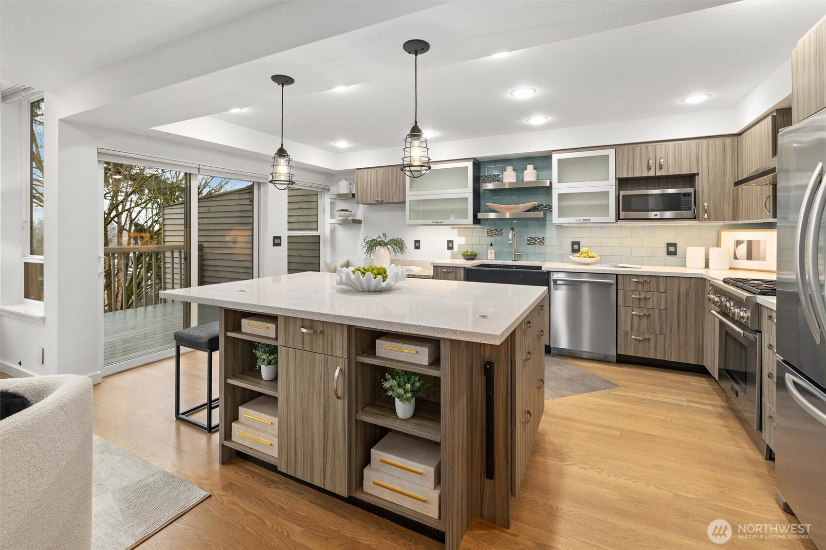 7250 Old Redmond Road, Redmond, WA 98052