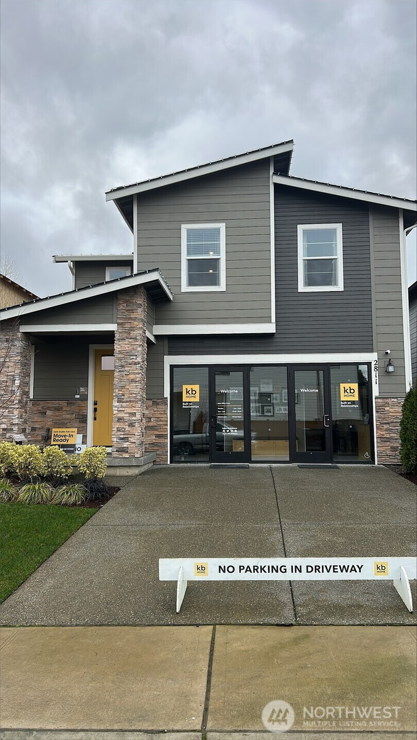 2811 S 375th Place, Federal Way, WA 98003