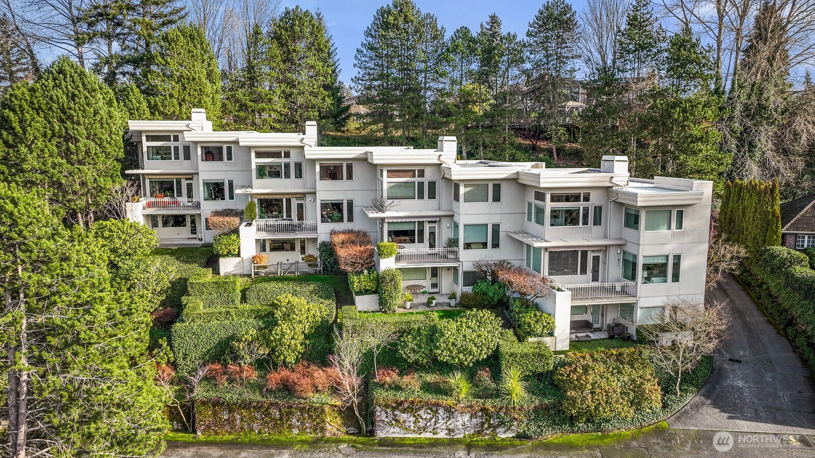 3308 81st Place SE, Mercer Island, WA 98040