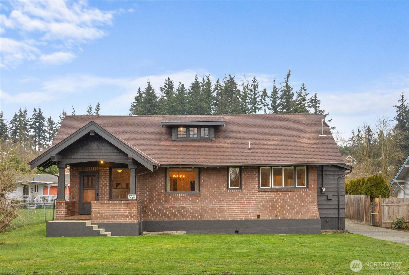 7923 276 Street NW, Stanwood, WA 98292