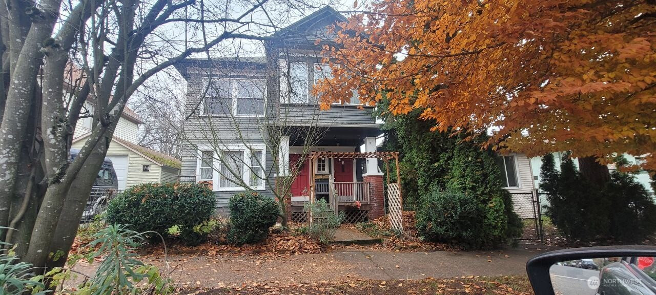 722 20th Avenue, Seattle, WA 98122