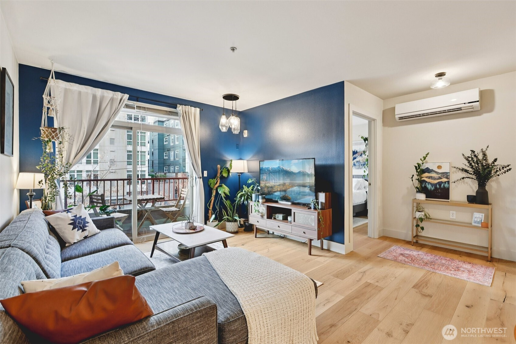 5650 24th Avenue NW, Seattle, WA 98107