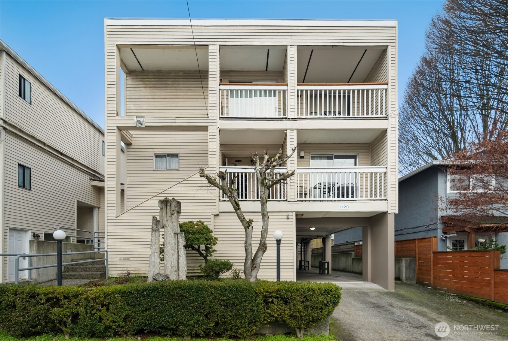 1120 N 91st Street, Seattle, WA 98103