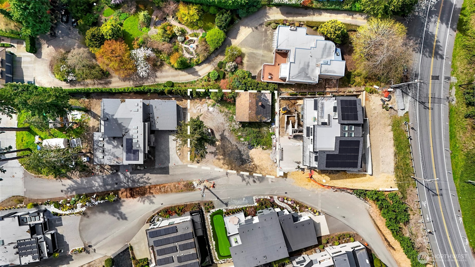 8329 NE Juanita Drive, Kirkland, WA 98034