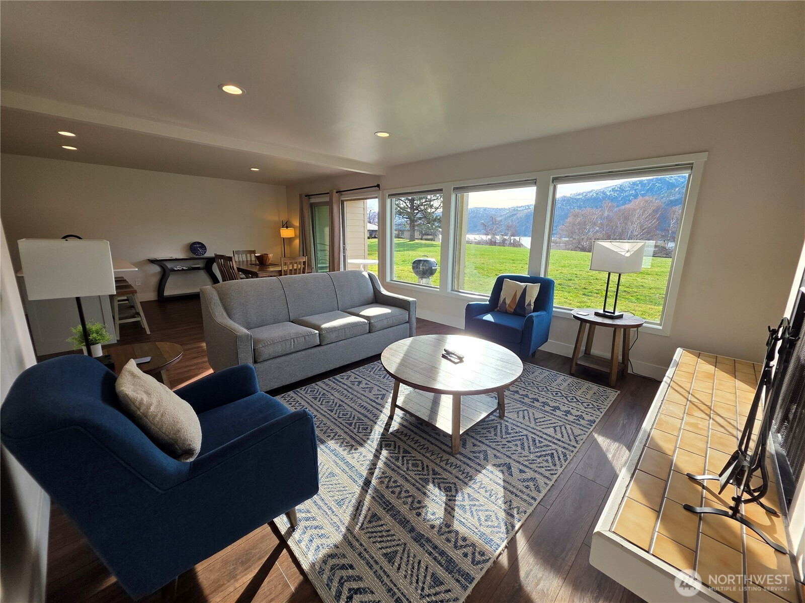 1 Lodge 620-O, Manson, WA 98831