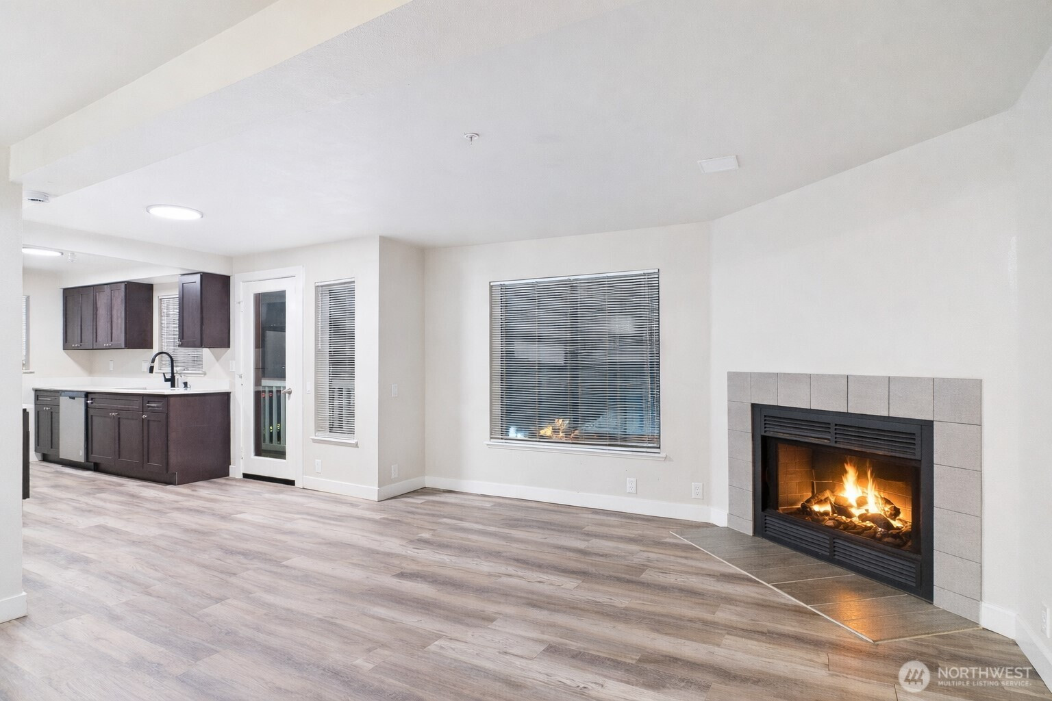 29645 18th Avenue S, Federal Way, WA 98003