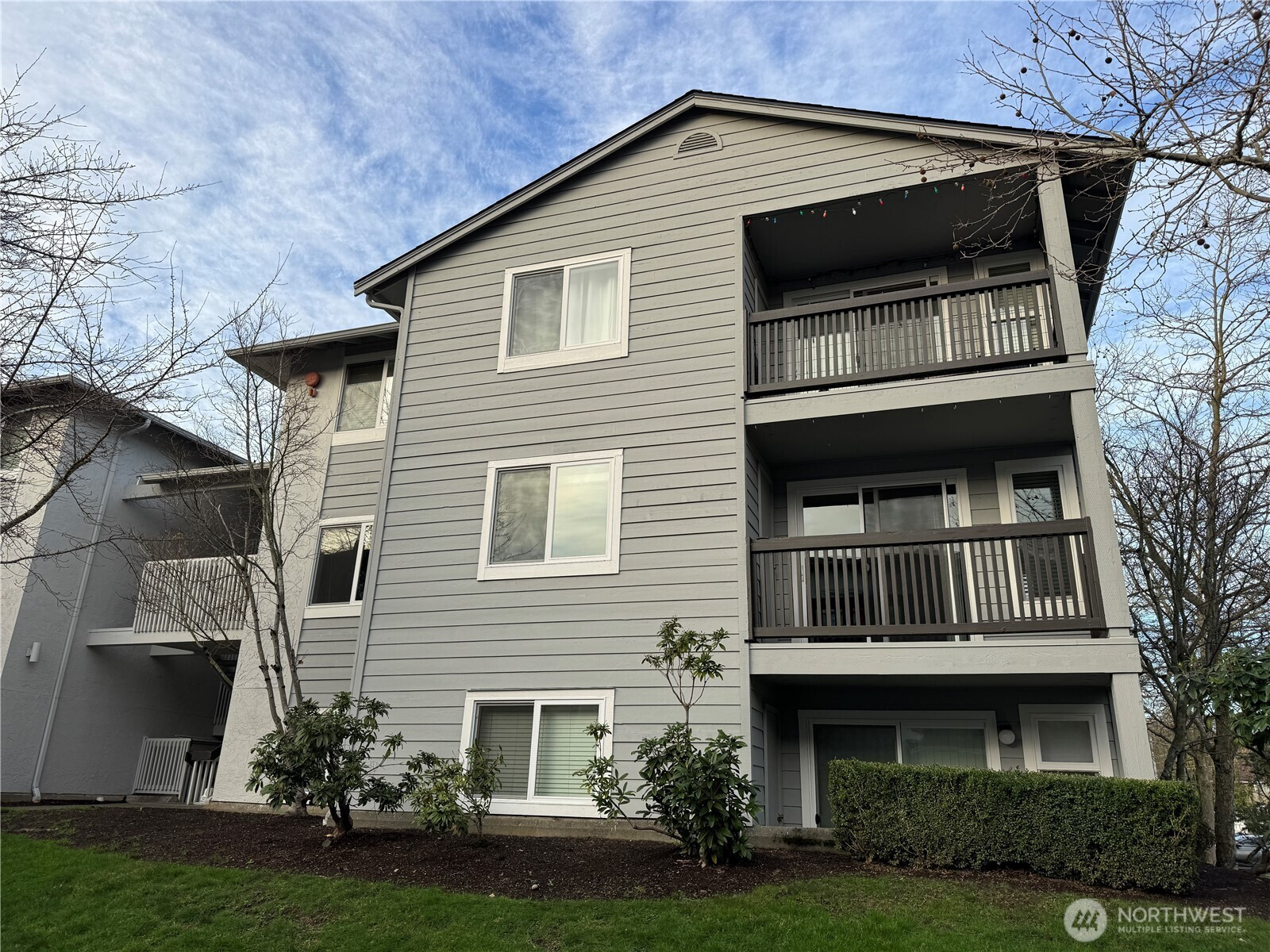 6700 NE 182nd Street, Kenmore, WA 98028