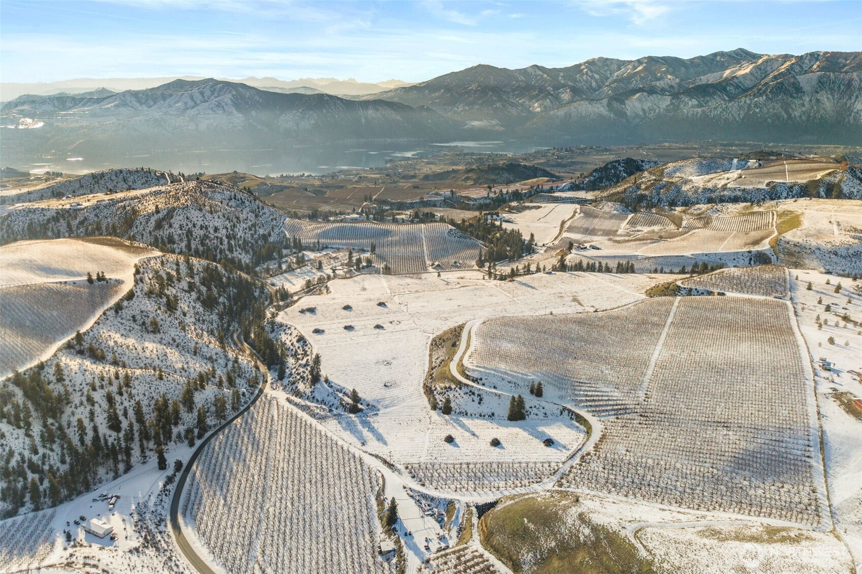 762 Boyd Loop Road, Manson, WA 98831