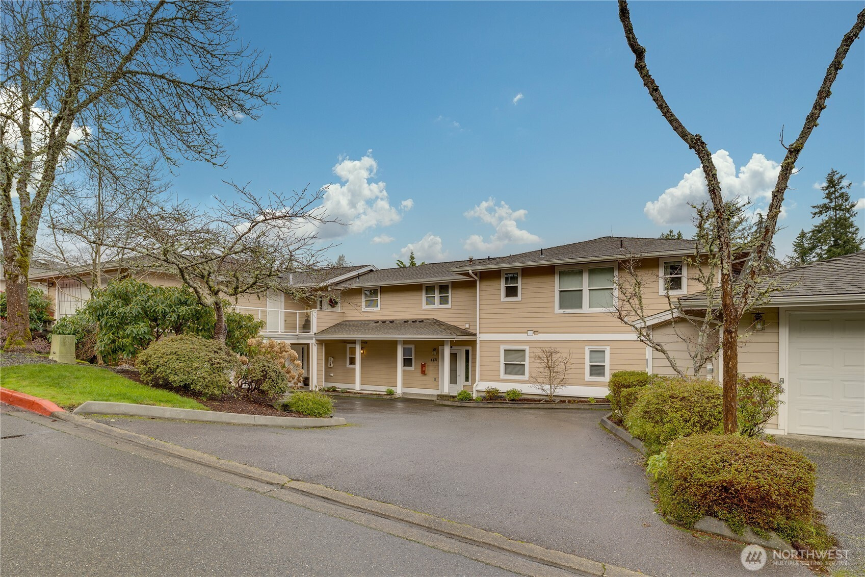 4423 Providence Point Place SE, Issaquah, WA 98029