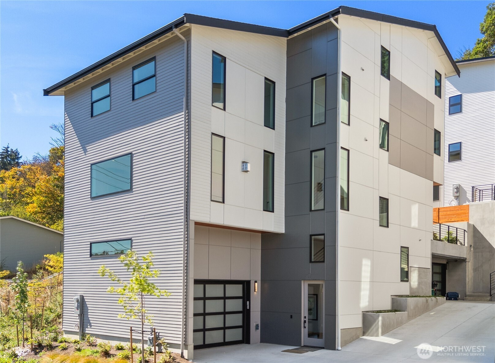 5244 23rd Avenue SW, Seattle, WA 98106