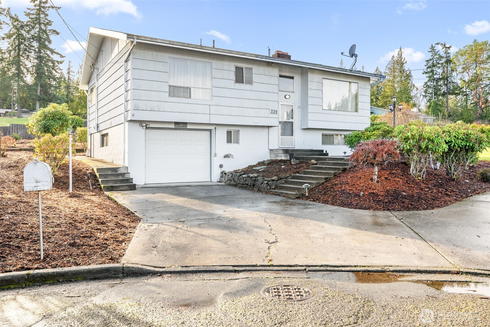 229 Alderwood Circle, Port Angeles, WA 98362