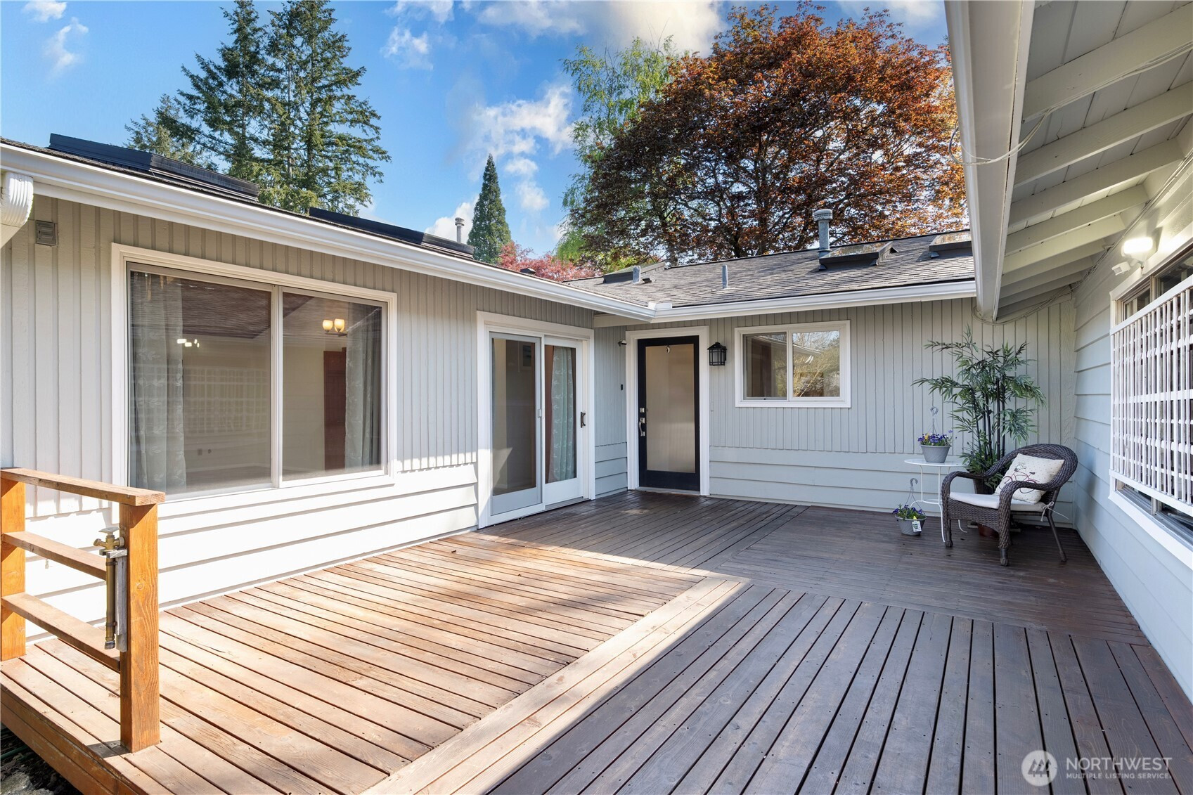 604 128 Avenue SE, Bellevue, WA 98005