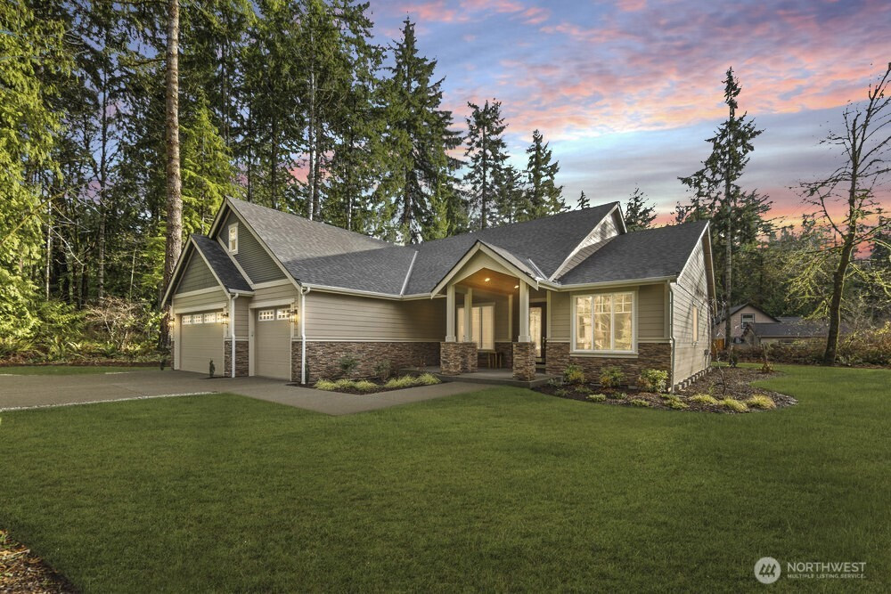 2703 44th Avenue NW, Olympia, WA 98502