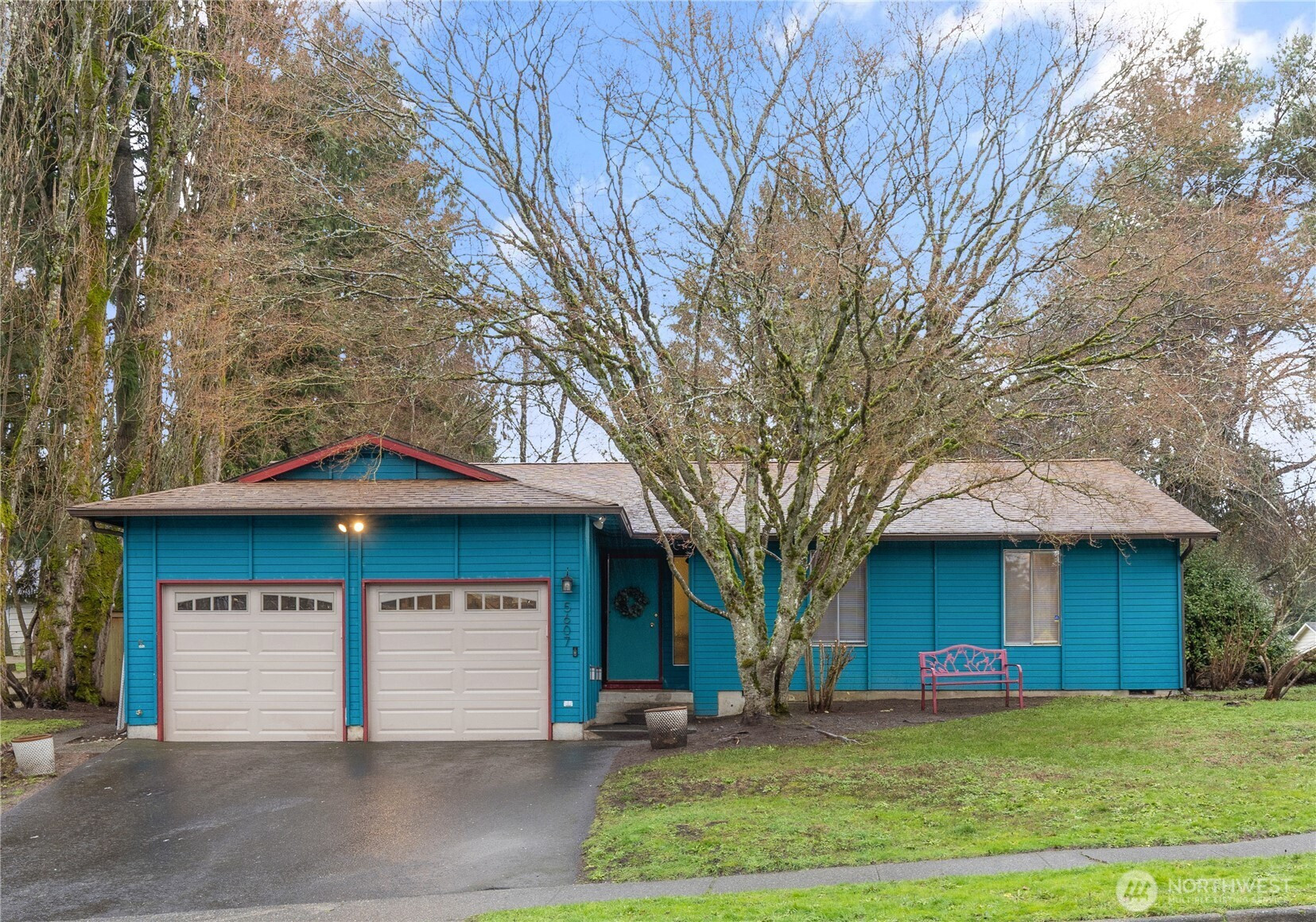 5607 173rd Place SW, Lynnwood, WA 98037