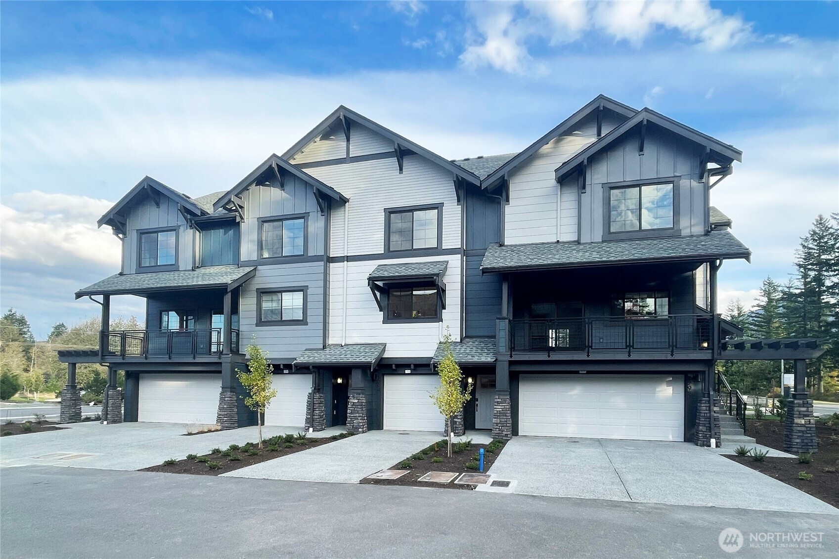 1294 Waterfall Way SE, North Bend, WA 98045