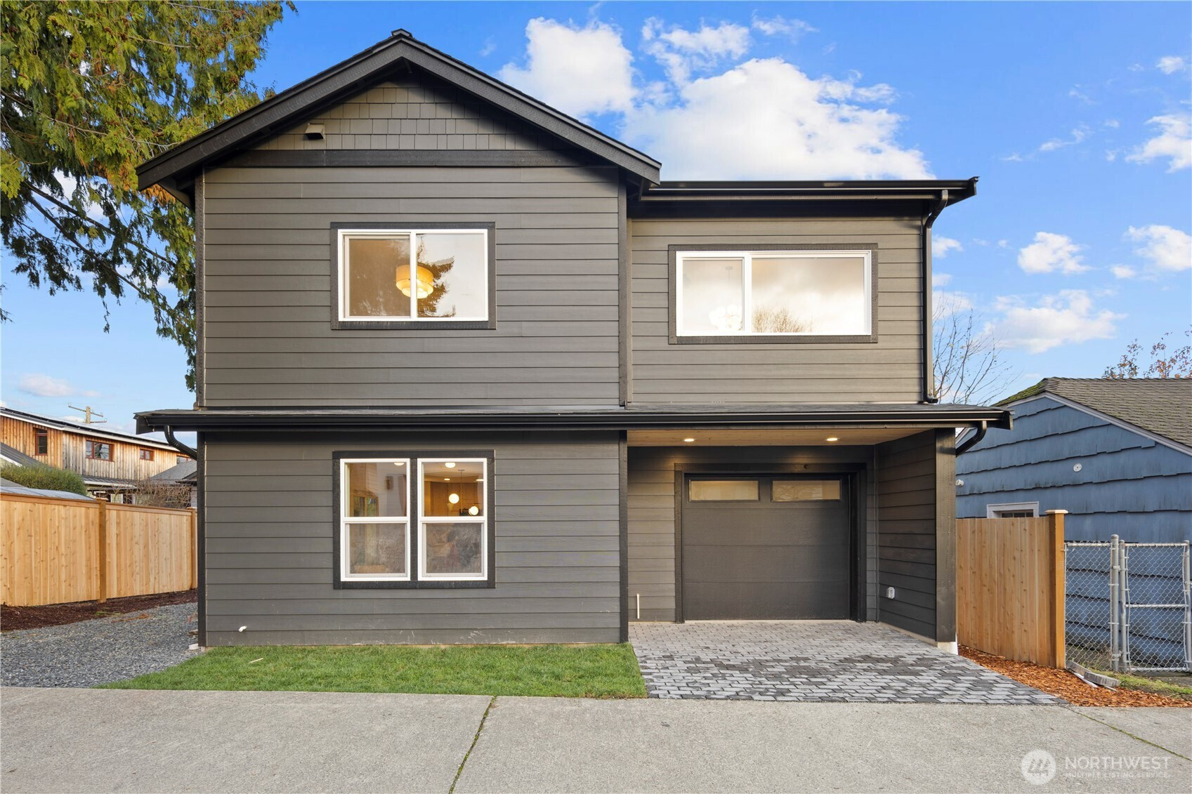 815 26th Avenue, Seattle, WA 98122