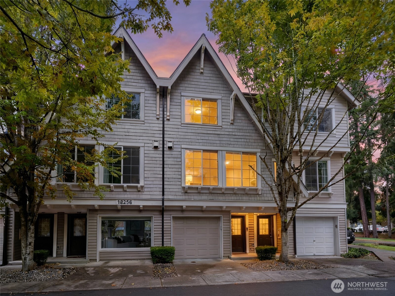 18258 NE 96th Way, Redmond, WA 98052