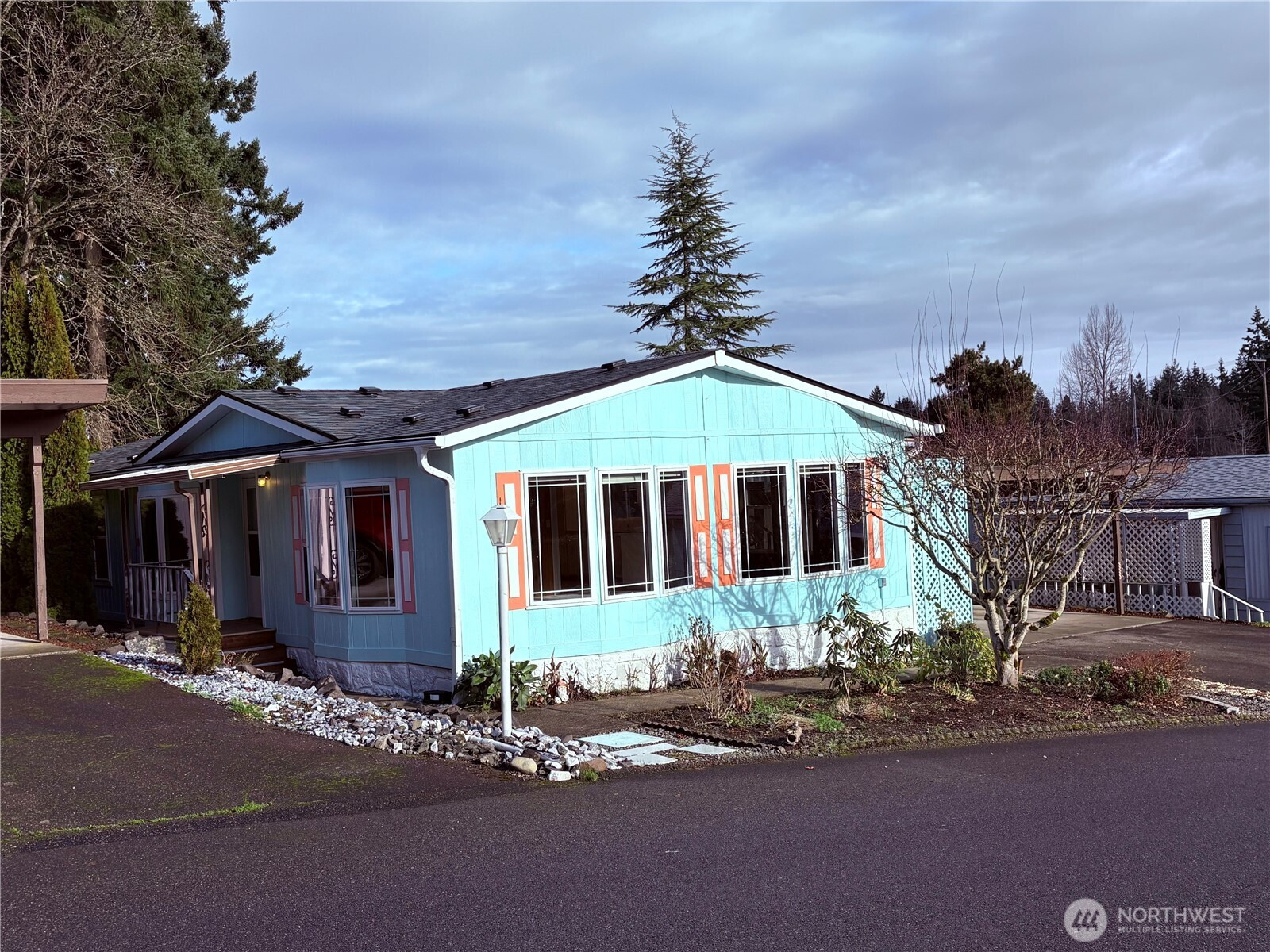 9314 Canyon Road E, Puyallup, WA 98371