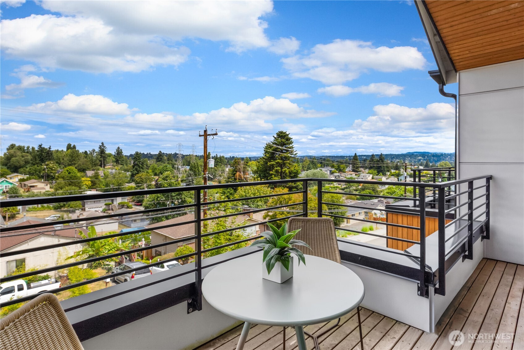 3901 S Cloverdale Street, Seattle, WA 98118