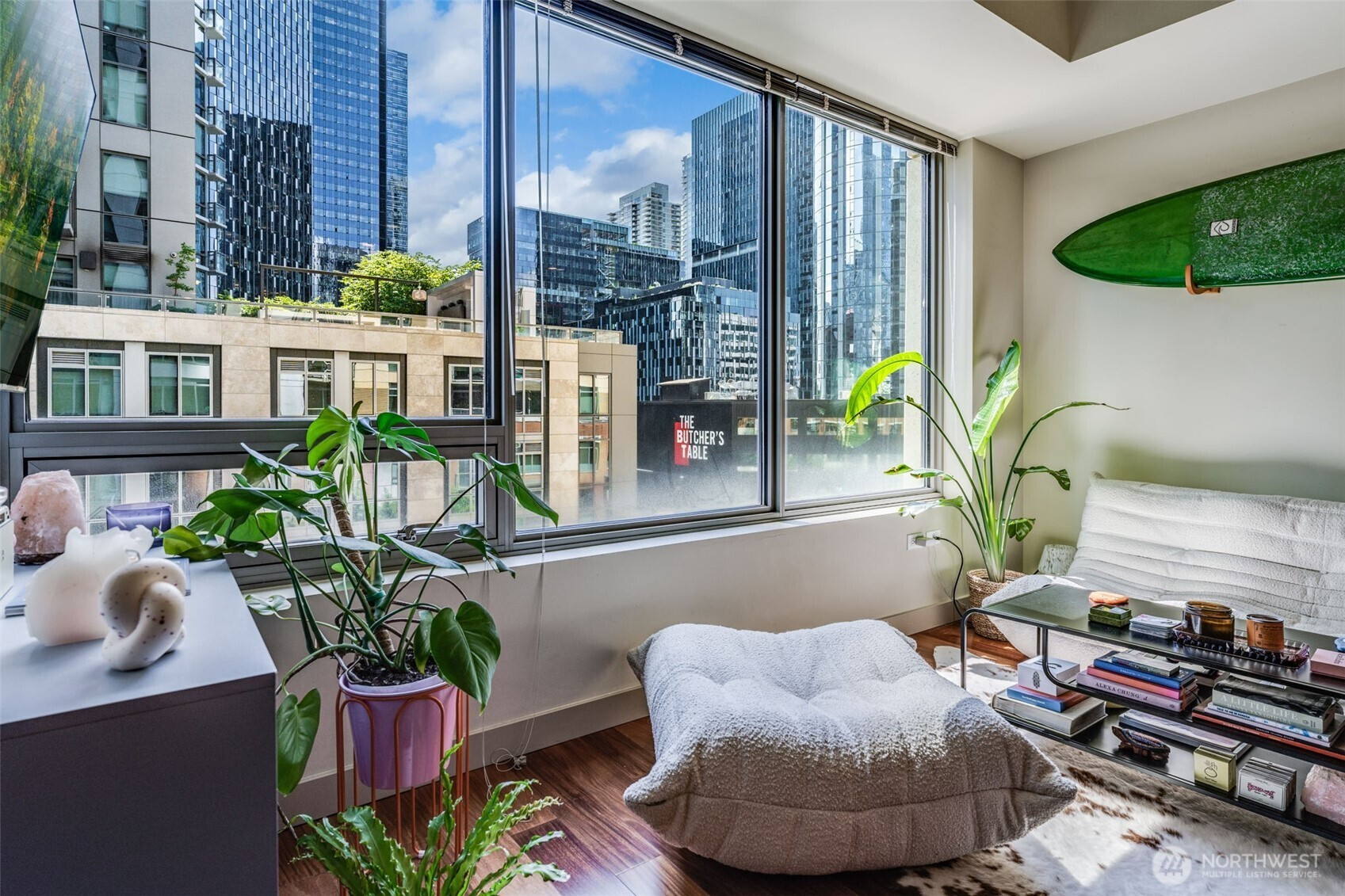 900 Lenora Street, Seattle, WA 98121