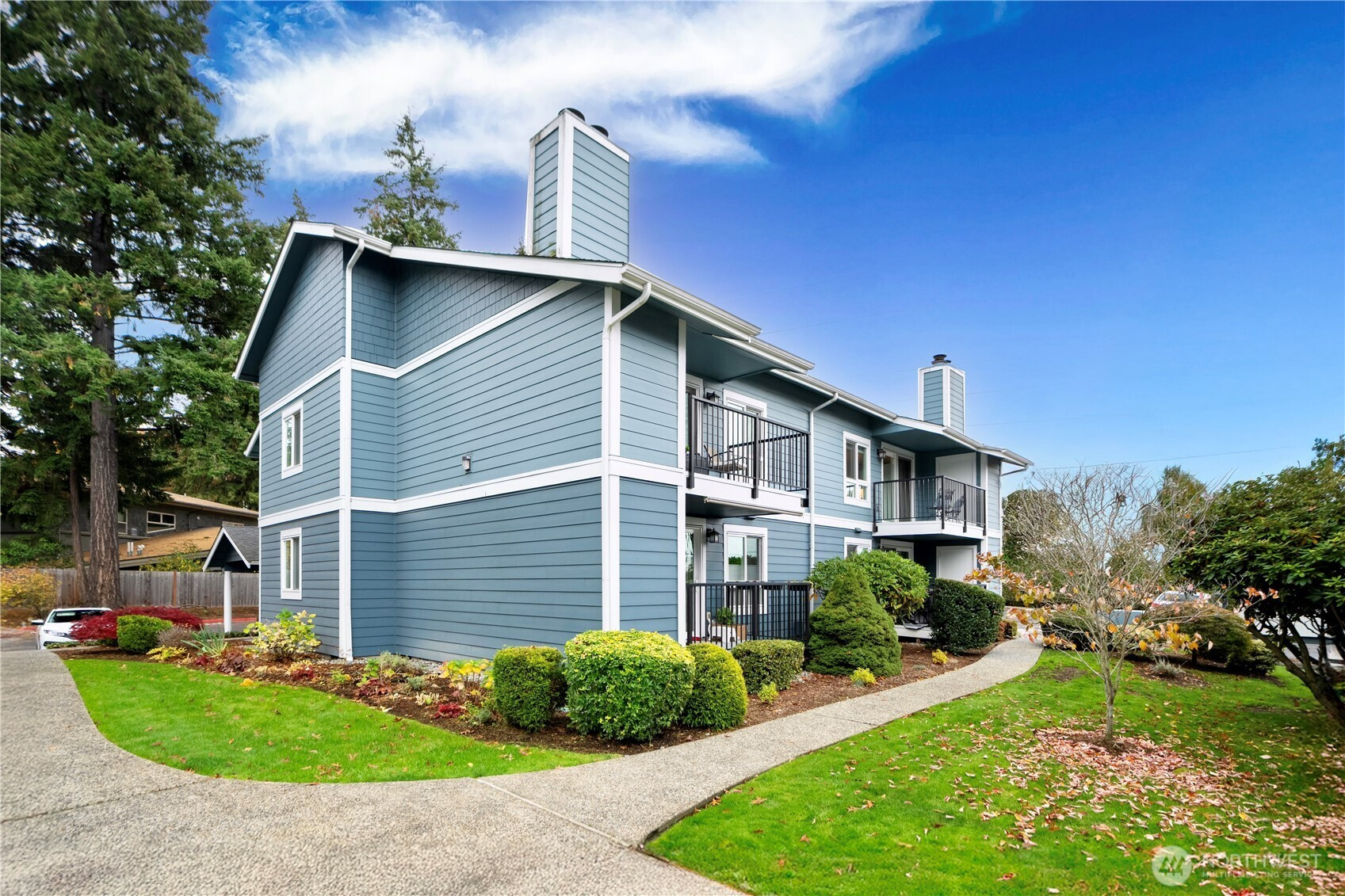 12540 SE 32nd Street, Bellevue, WA 98005