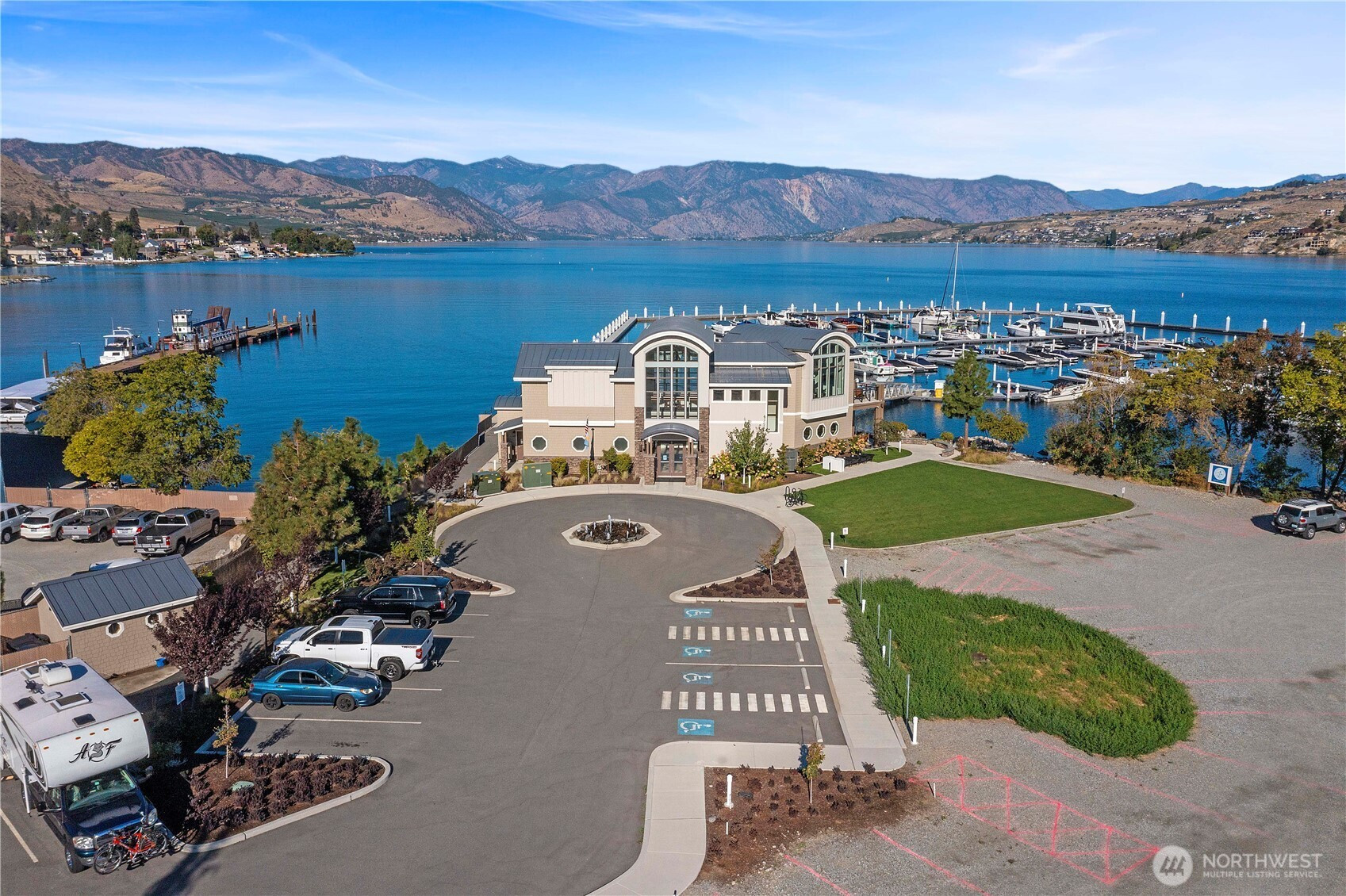 1350 #B8 W Woodin Avenue, Chelan, WA 98816