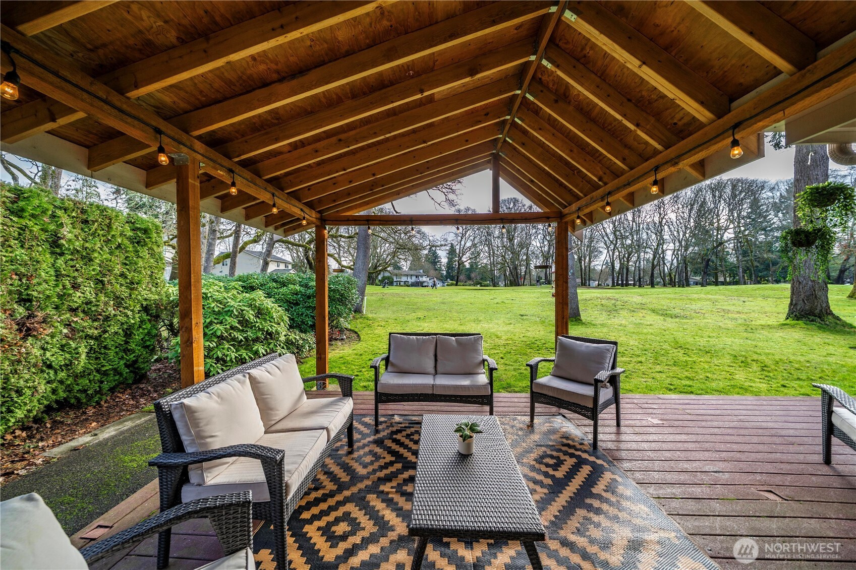 8610 Zircon Drive SW, Lakewood, WA 98498