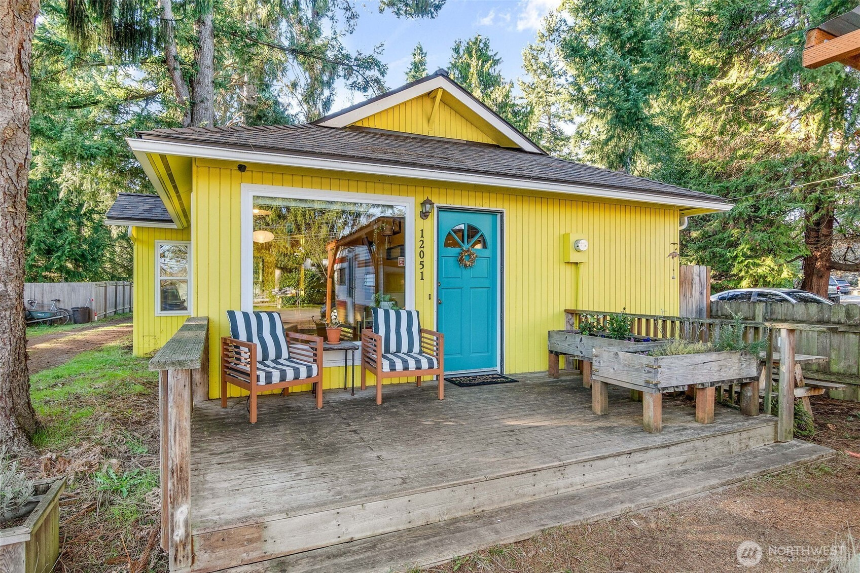 12051 Hiram Place NE, Seattle, WA 98125