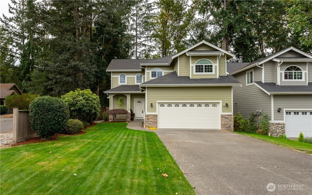 9170 Eagle Point Loop Road SW, Lakewood, WA 98498
