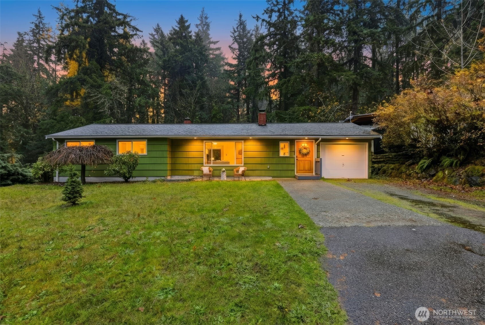 4364 151st Avenue SE, Bellevue, WA 98006