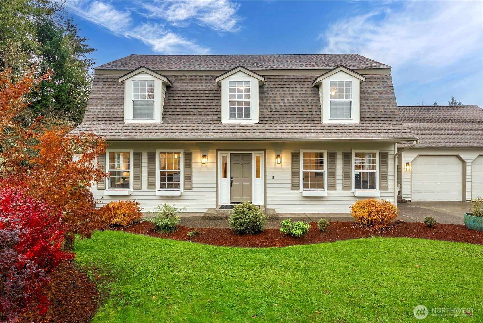 2810 Briarwood Court SE, Olympia, WA 98501