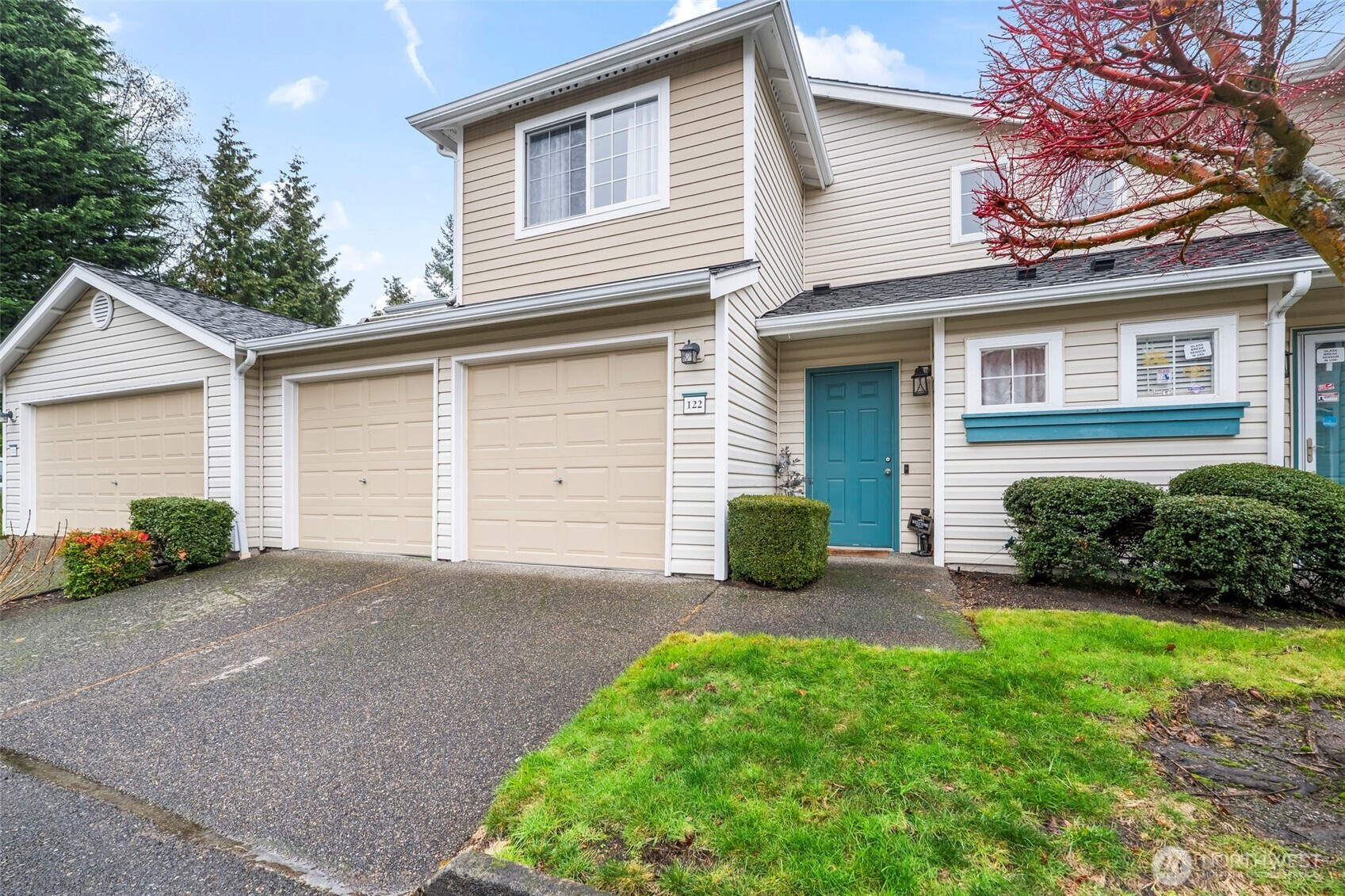 4802 Nassau Avenue NE, Tacoma, WA 98422