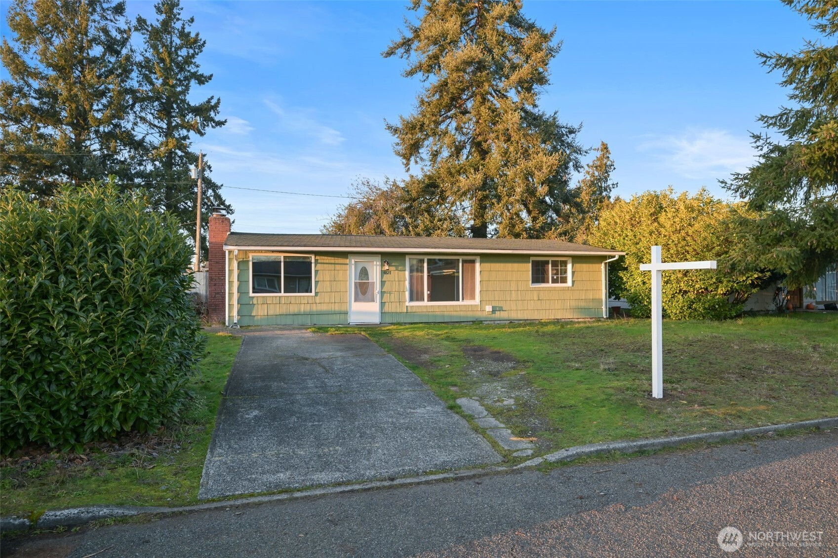 4827 Diamond Boulevard SW, Lakewood, WA 98499