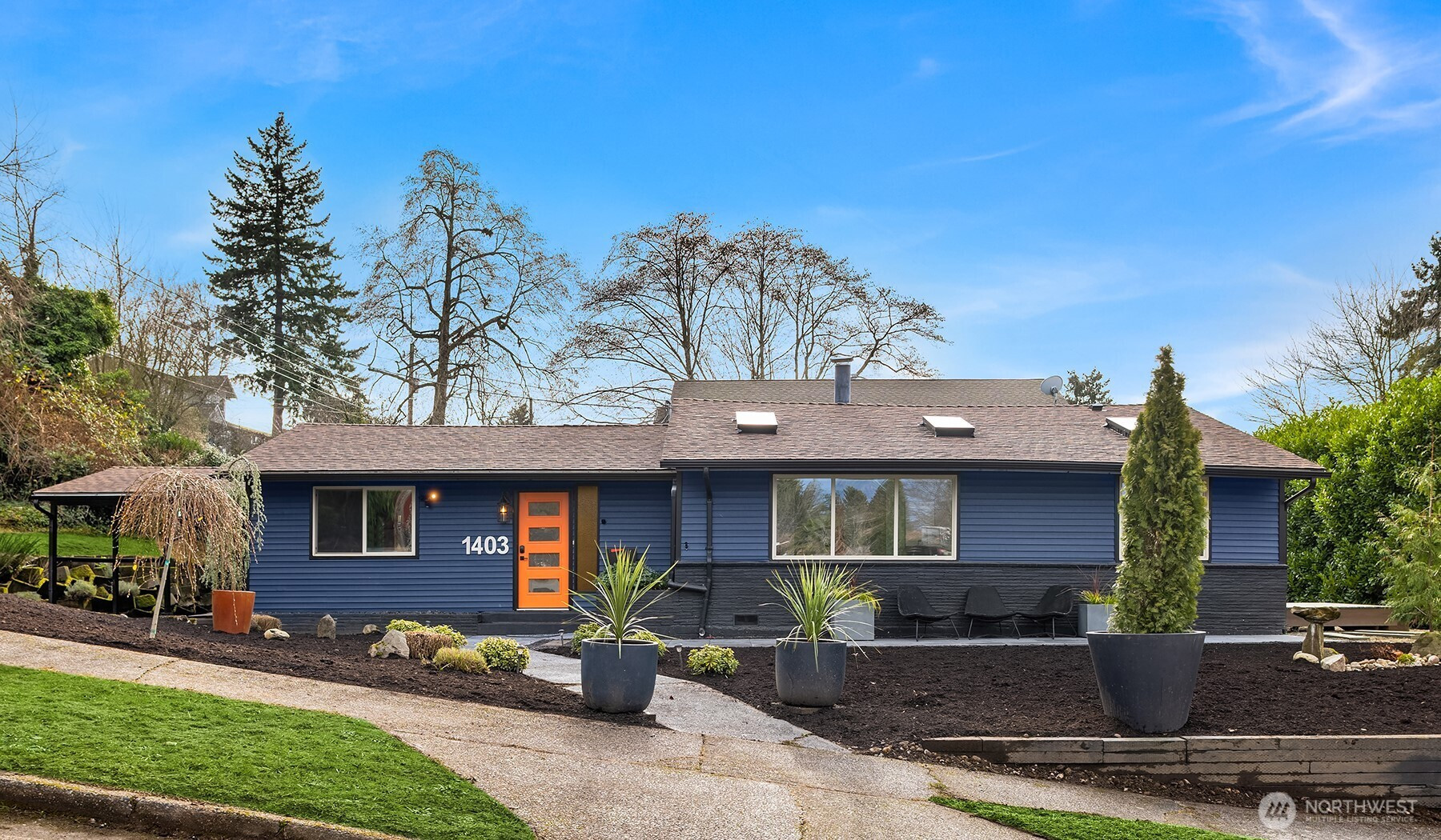 1403 SW Thistle Street, Seattle, WA 98106