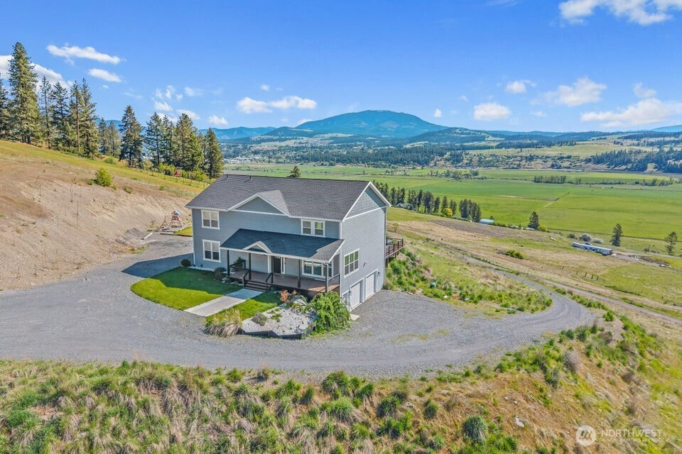 842 Valley Westside Road, Colville, WA 99114