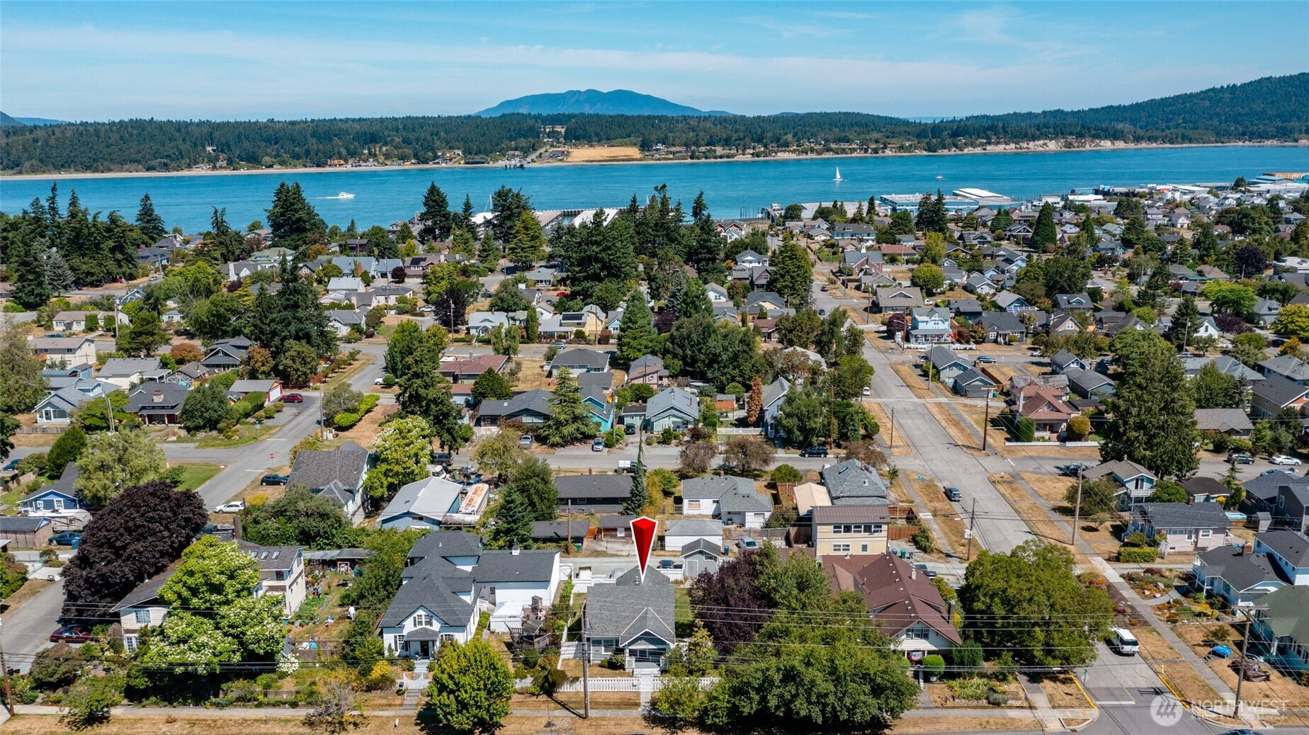 1506 12th Street, Anacortes, WA 98221