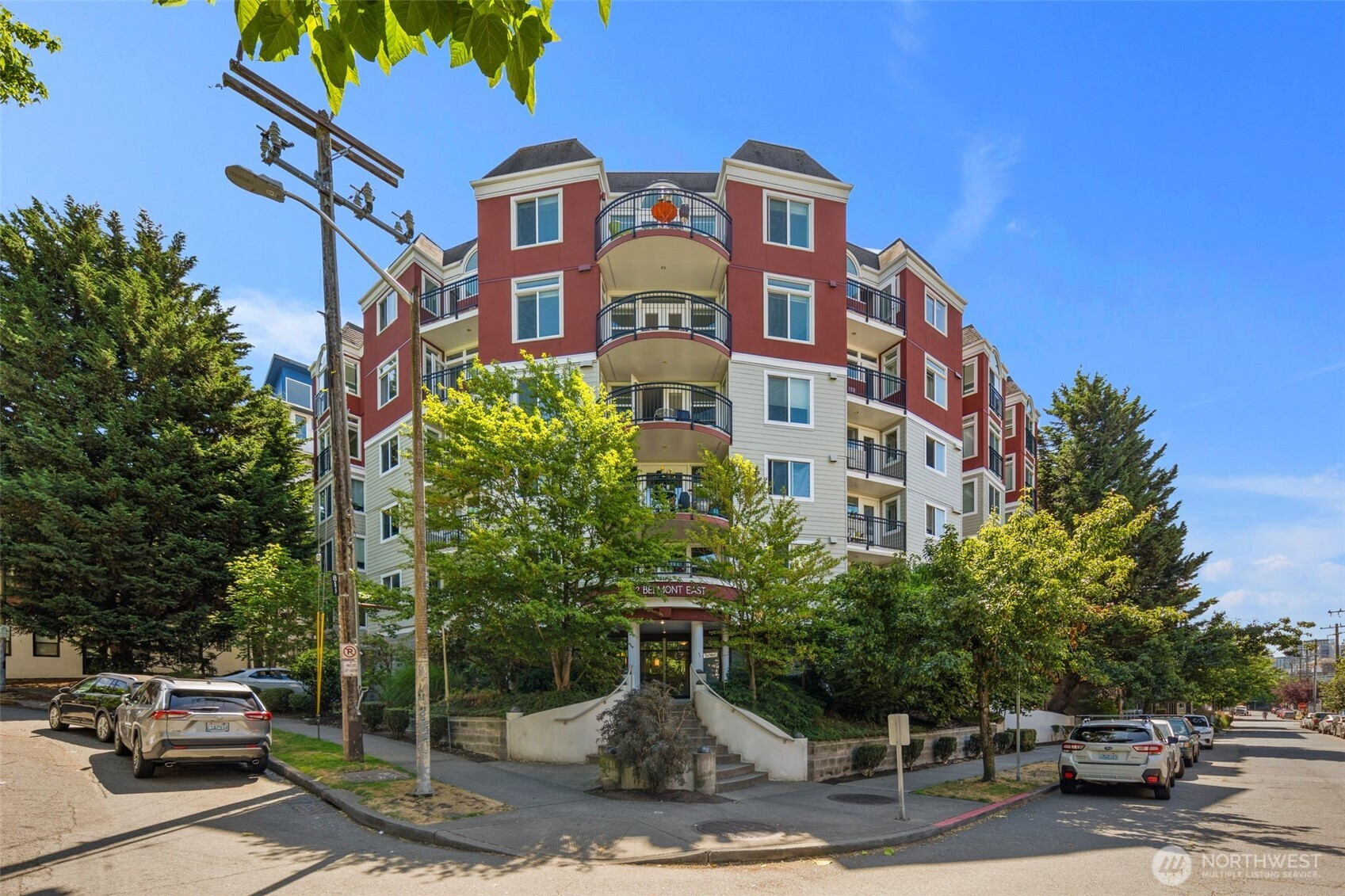 232 Belmont Avenue E, Seattle, WA 98102